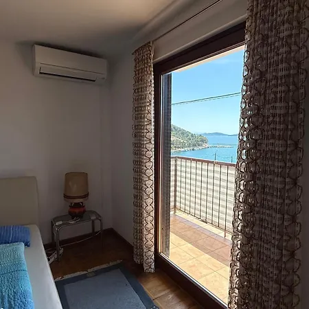 Benzia Marina